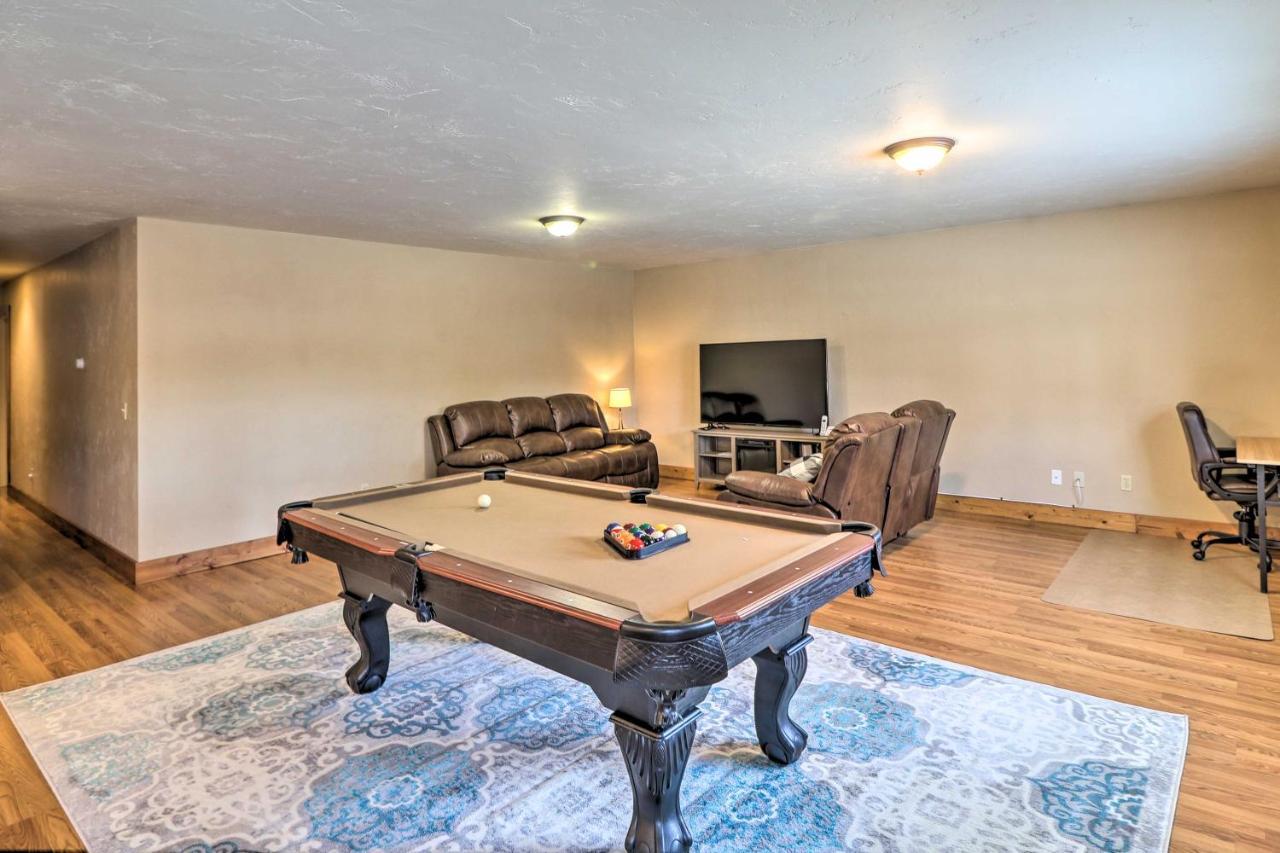Columbia Falls Private Retreat Pool Table And Deck! Kültér fotó